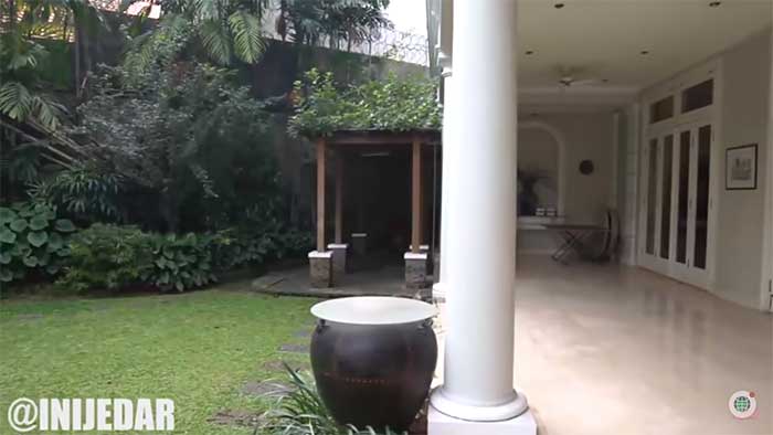 Rumah Nia Ramadhani