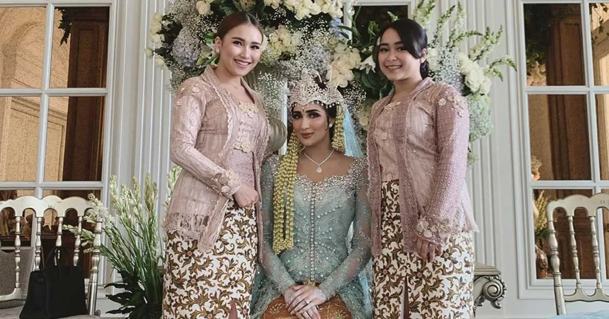 Ayu Ting Ting Dicerca Gara-gara Kelakuannya di Pernikahan Tania Nadira