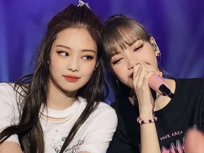 jennie-dan-lisa-blackpink