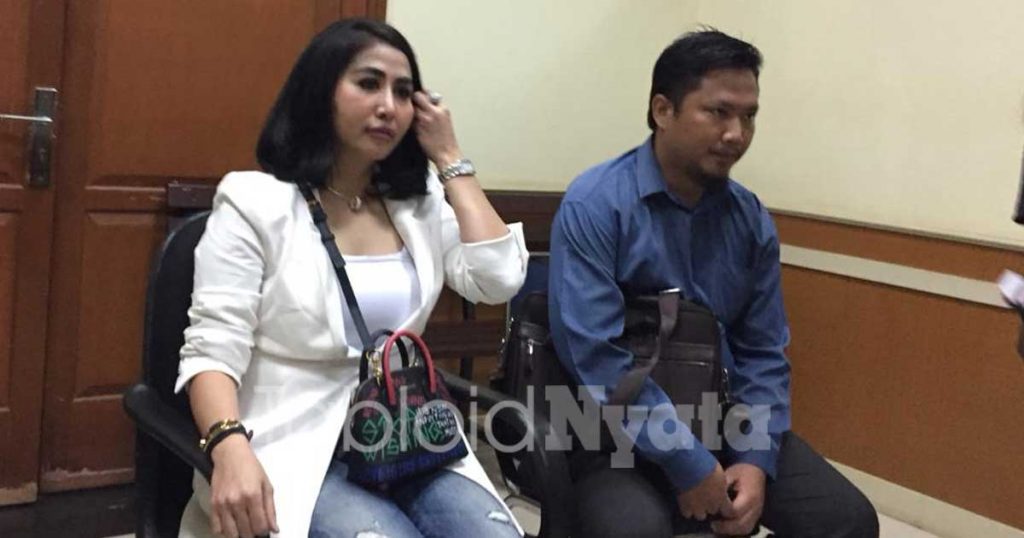 sidang-perceraian-ratna-dilla-1