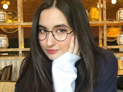stephanie-poetri