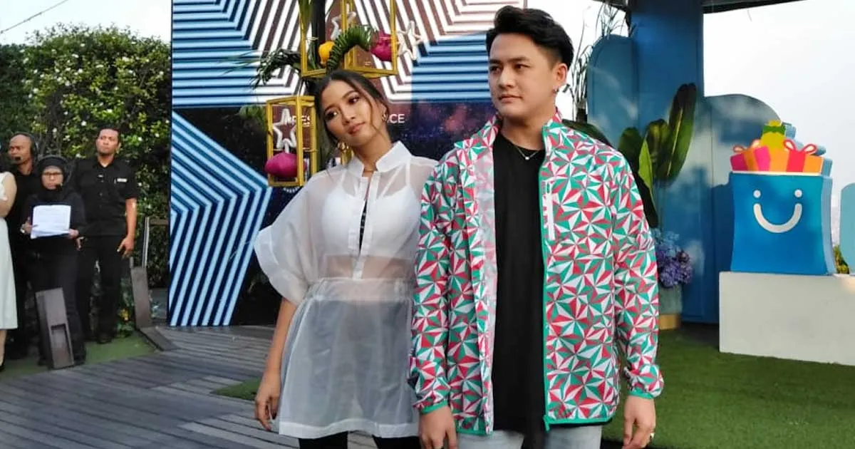 Sederet Outfit Keren Ini Cocok Dikenakan Saat Festival