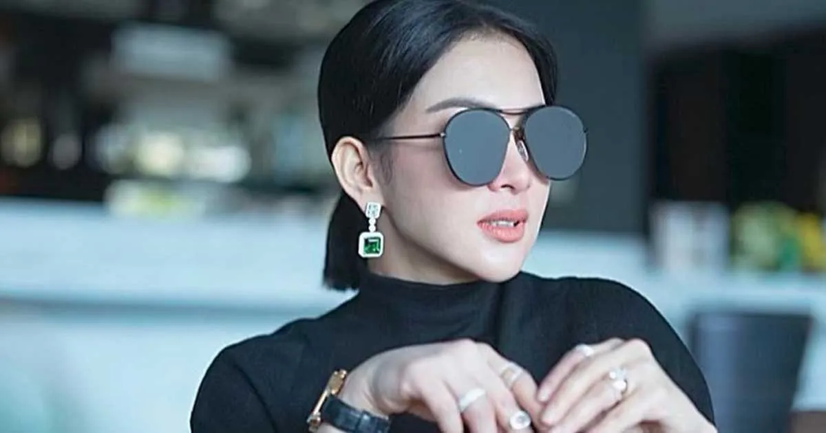 Corona Merajalela, Syahrini Hempas Skedul ke LN dan Lebay Cuci Tangan