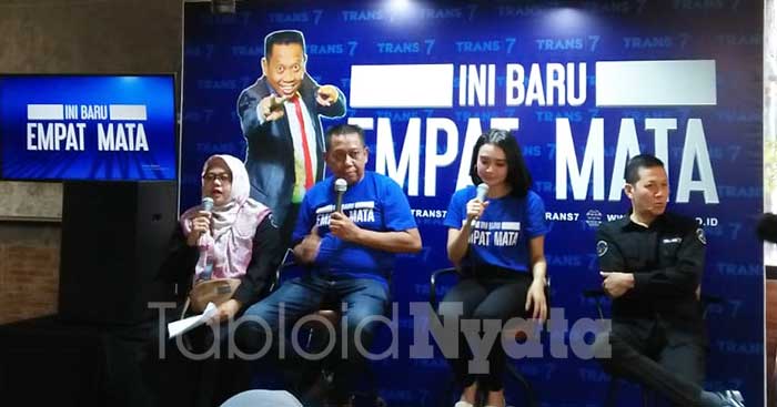 Ini Baru Empat Mata