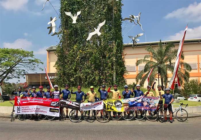 Young Surgeon Cycling Community