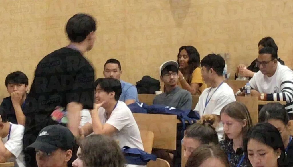 anak-pertama-angelina-jolie kuliah di korea