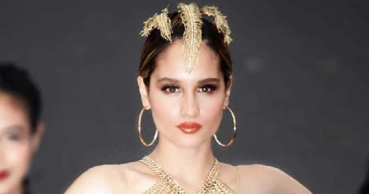 Cinta Laura ‘Serang’ FPI Jatim yang Menudingnya Berbuat Maksiat?