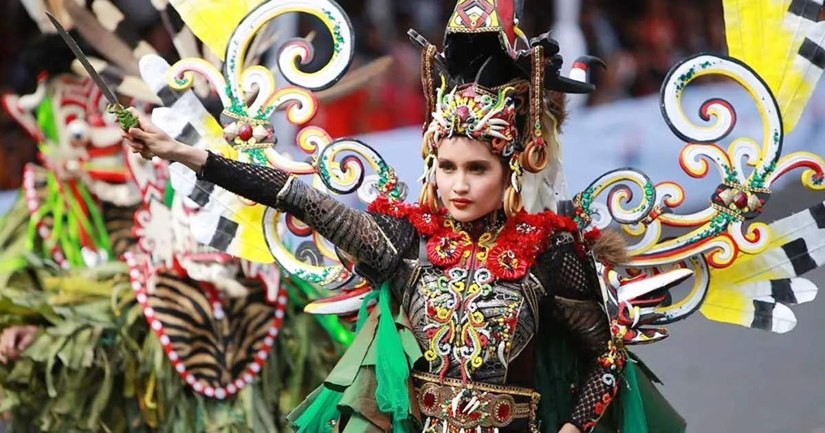 Tampil Cetar Membahana di JFC, Cinta Laura Tak Dibayar Sepeserpun