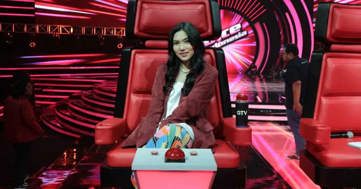 Isyana Sarasvati Bawa Warna Baru di Panggung The Voice Indonesia