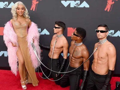 nikita-dragun di mtv vma 2019