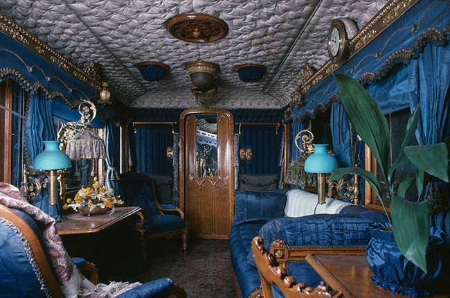 royal-train-queen-victoria