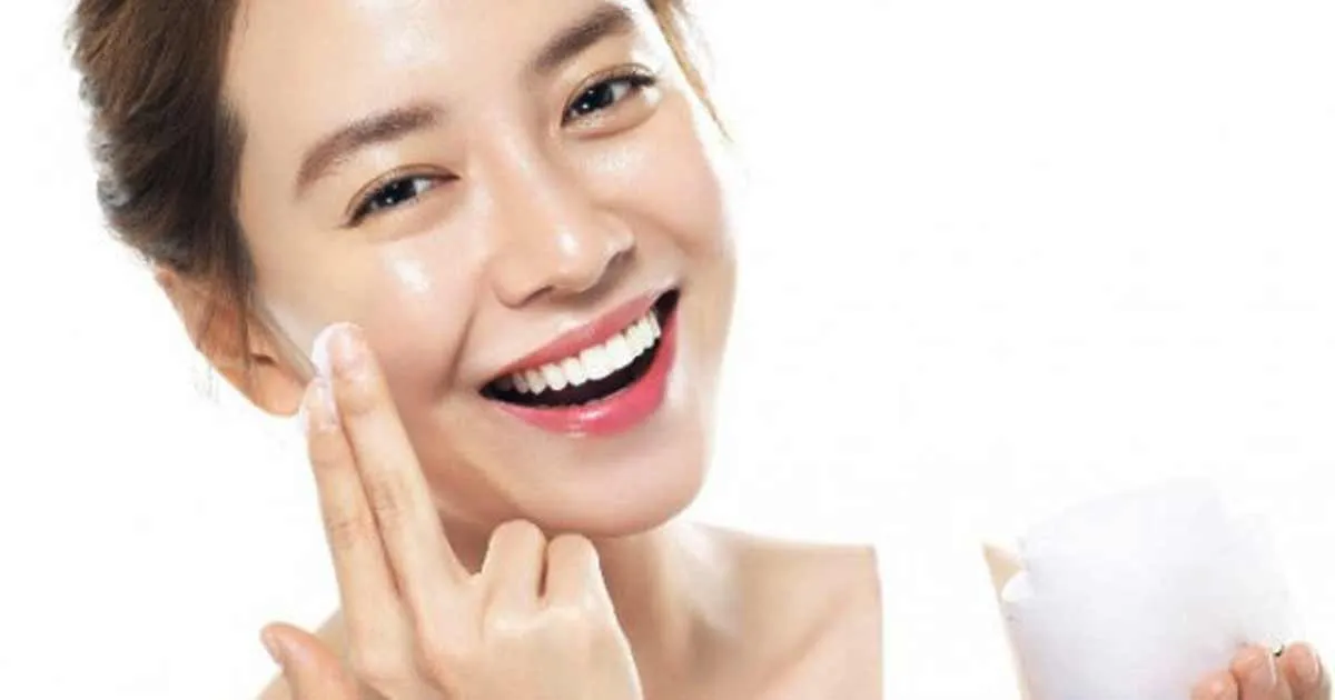 Skincare yang Wajib Digunakan Rutin Saat Masuk Usia 20-an