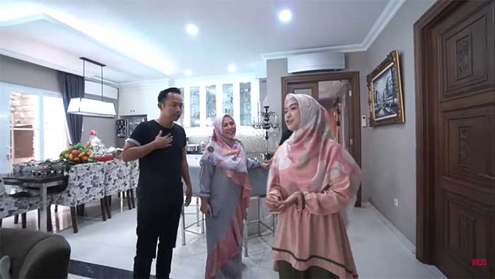 Rumah Denny Cagur