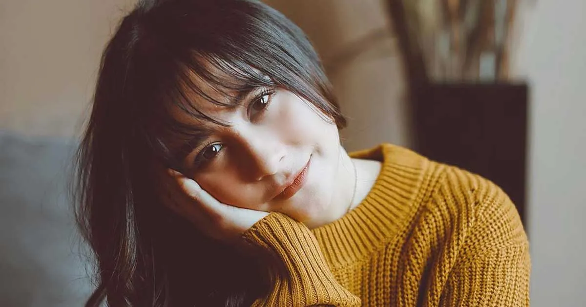 Berderai Air Mata, Prilly Latuconsina Ceritakan Hidupnya yang Susah