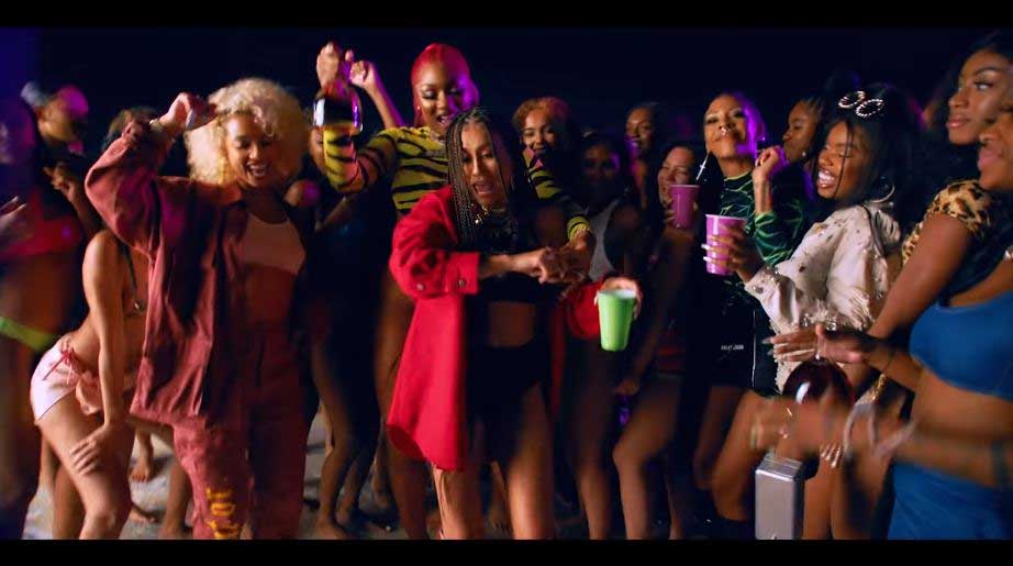 agnez-mo-di-video-klip-megan-Thee-Stallion
