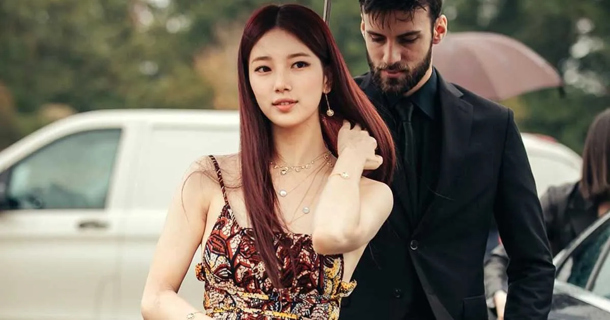 Kenakan Gaun Batik, Bae Suzy Sukses Curi Hati Penggemar