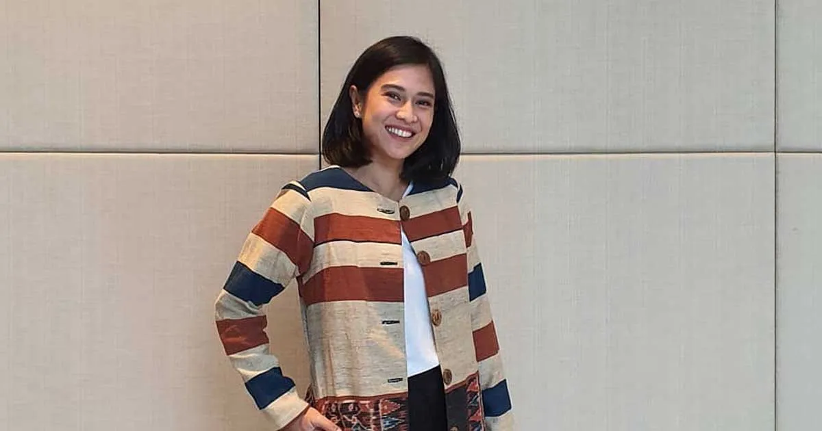 Respons Dian Sastro Dikatakan Bodoh Oleh Yasonna Laoly