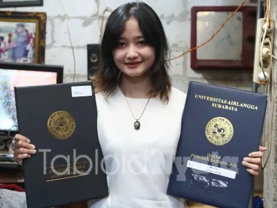 noviana-wisudawan-terbaik-unair