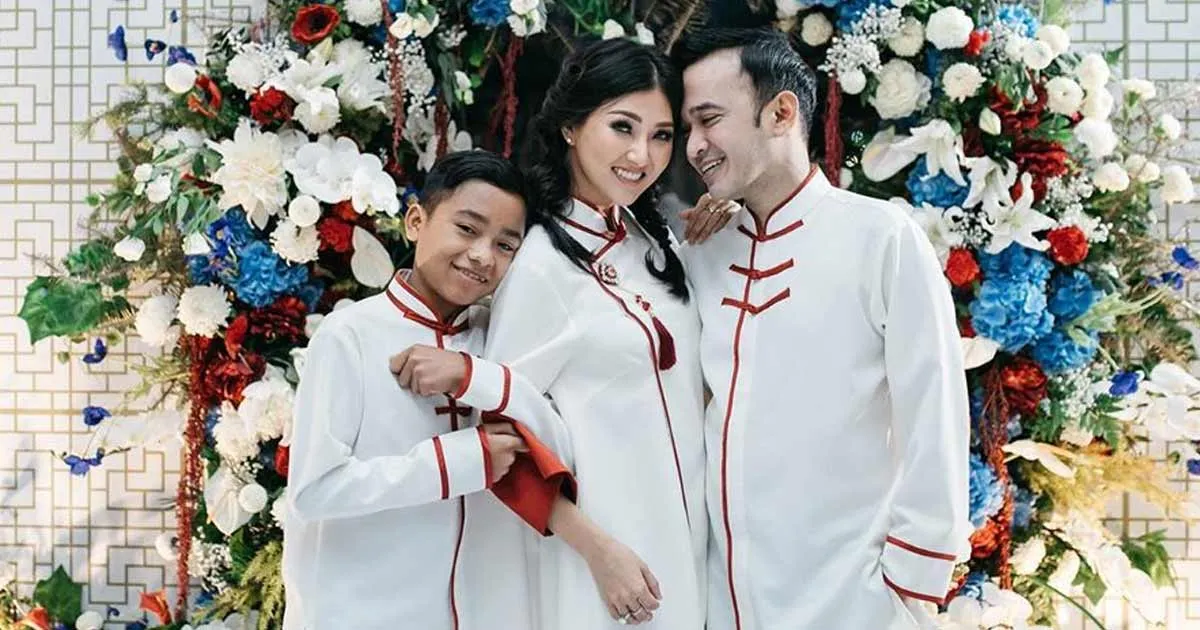 Anak Angkat Persembahkan Kado Spesial Untuk Sarwendah