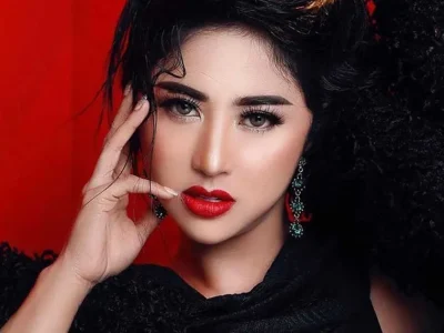 Dewi Perssik Muda