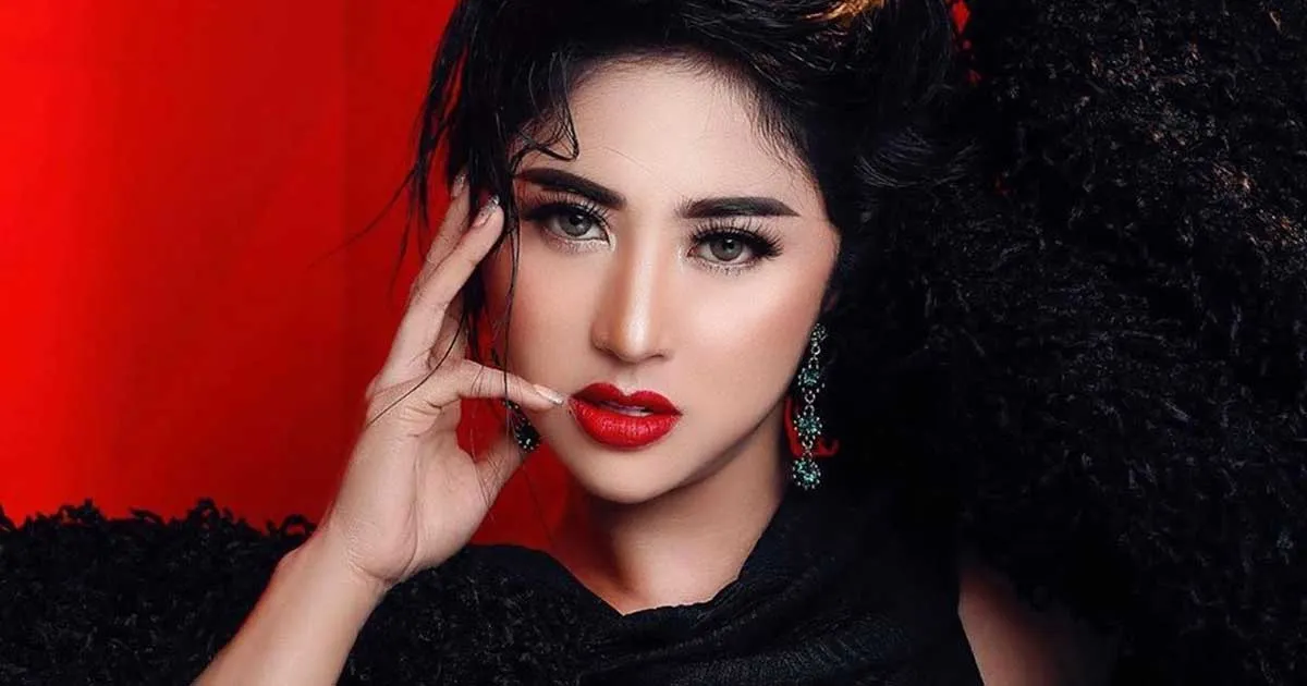 Dewi Perssik Buka-bukaan Kebiasaan Masa Remajanya