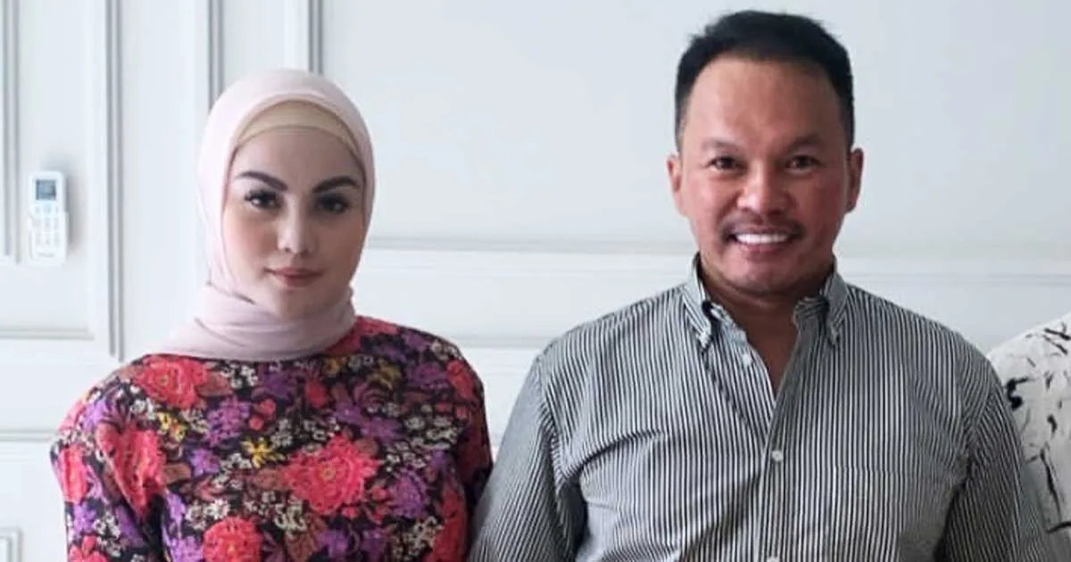 Video Jennifer Dunn Lepas Hijab Hebohkan Jagat Maya