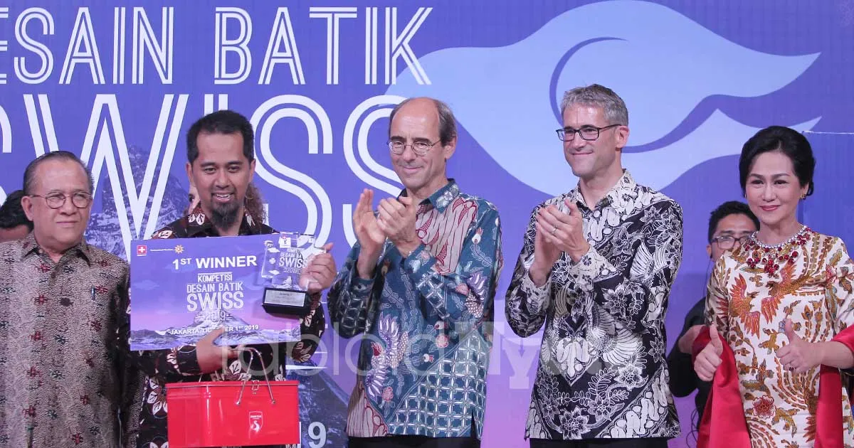 Desainer Asal Yogyakarta Menang Kompetisi Desain Batik Swiss