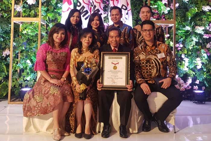 HUT PMI