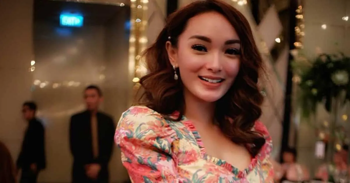 Tampil Kalem dengan Hijab, Zaskia Gotik Dibanjiri Doa