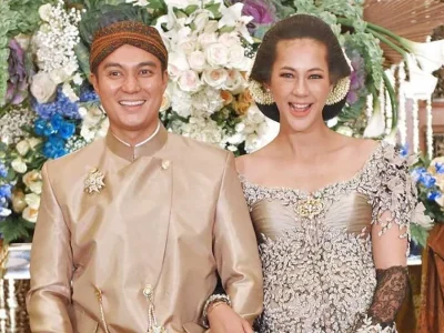 kebaya-paula-verhoeven-1