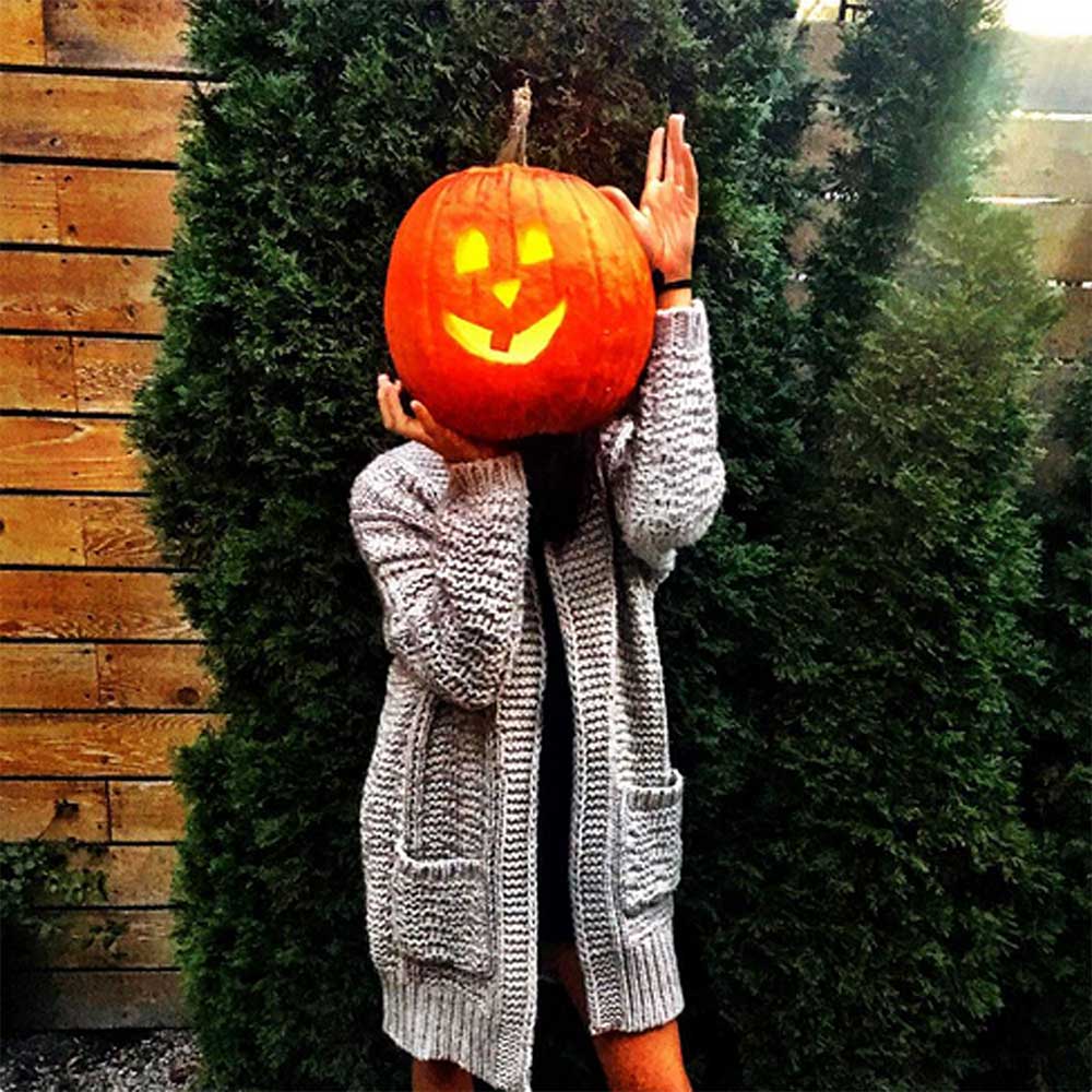 kostum-halloween-meghan-markle