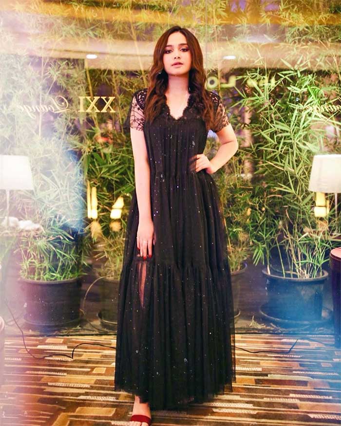 syifa-hadju diwali