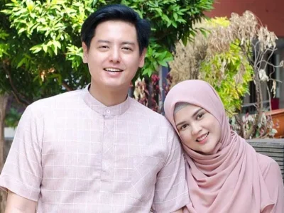 Roger Danuarta Cut Meyriska Roger Danuarta mengaji