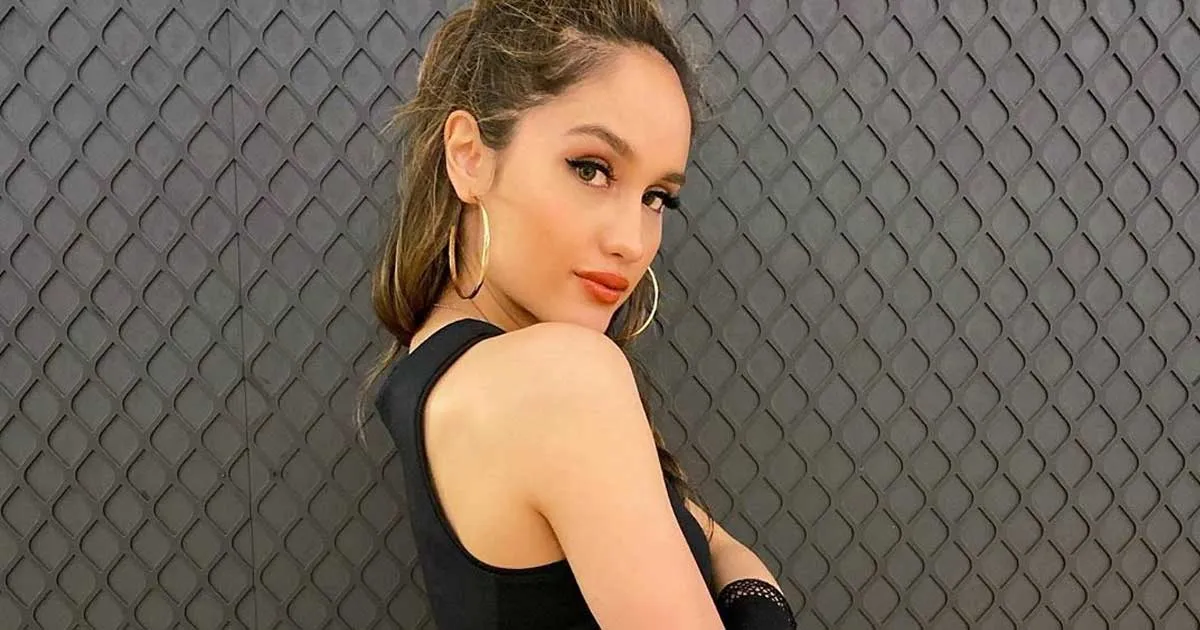 Sukses Berkarir hingga Hollywood, Cinta Laura Bongkar Rahasianya