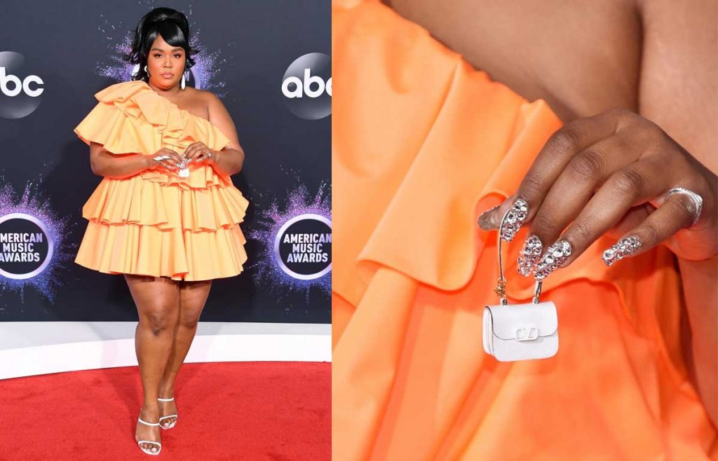 gaya-Lizzo-di-american-music-awards-2019