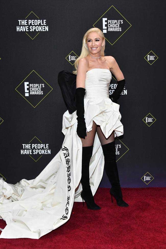 gwen-stefani-people's-choice-awards-2019