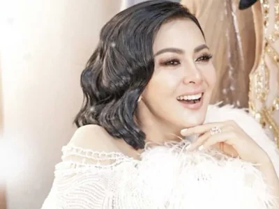 mertua-syahrini-kebaya