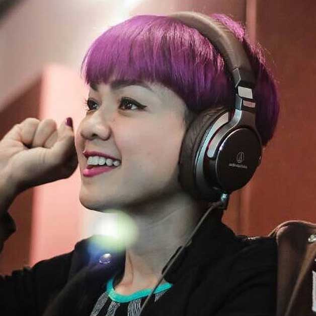nirina-zubir-rambut-ungu