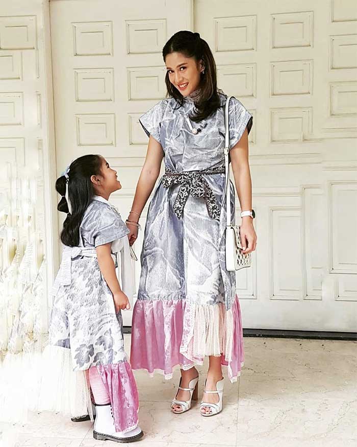 Baju kembar sama anak