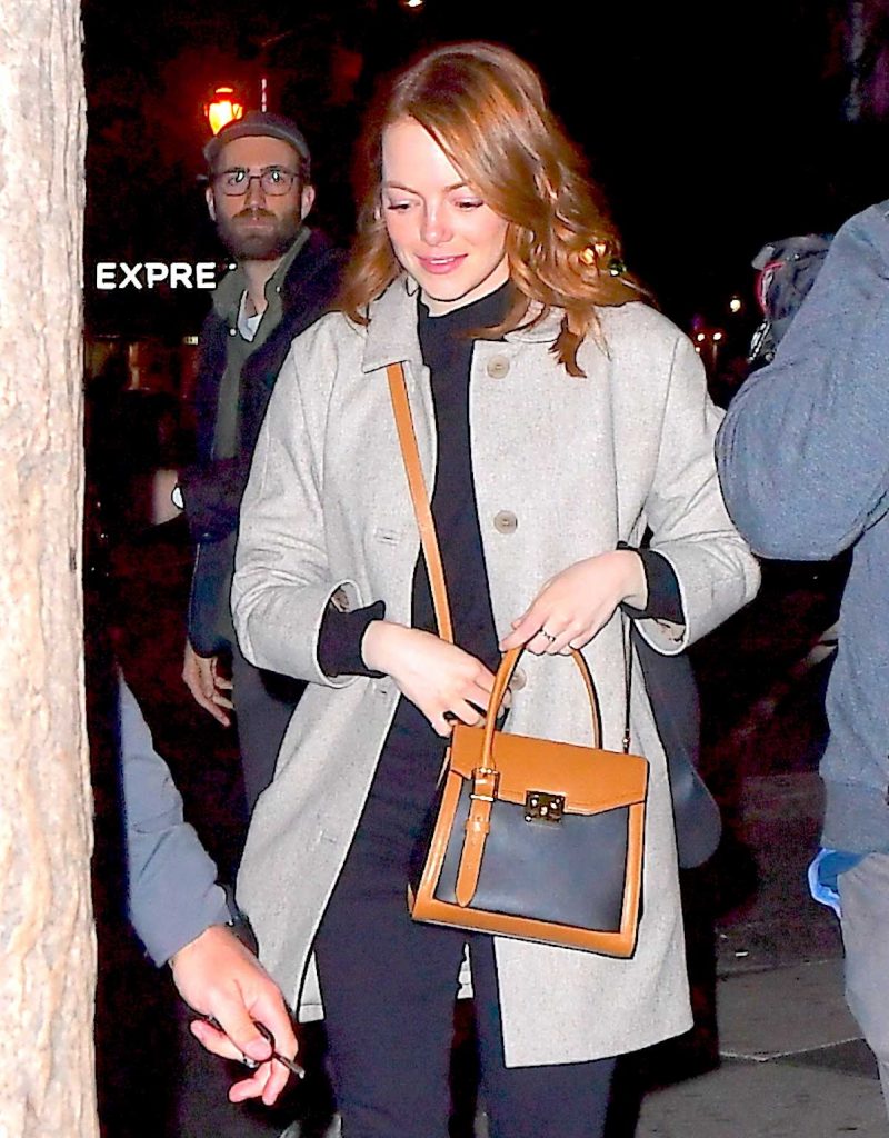 emma-stone-tunangan-1