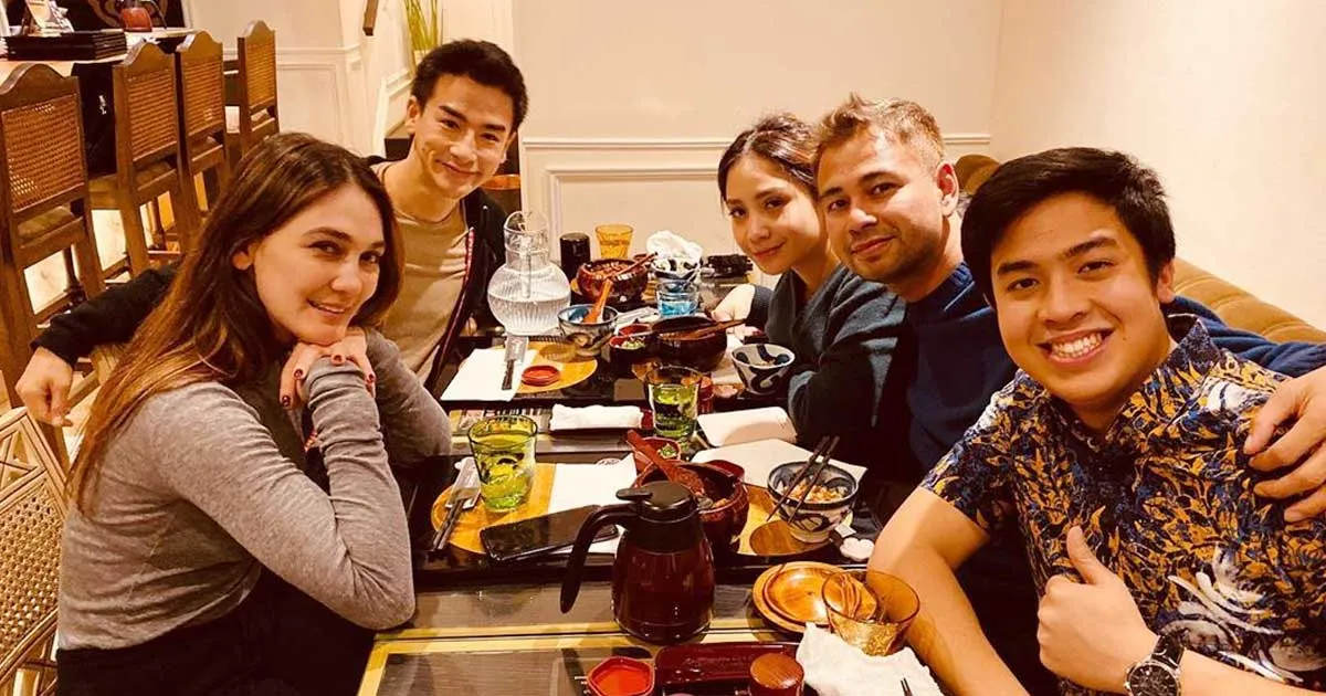 Inikah Bukti Kedekatan Luna Maya dan Ryochin?
