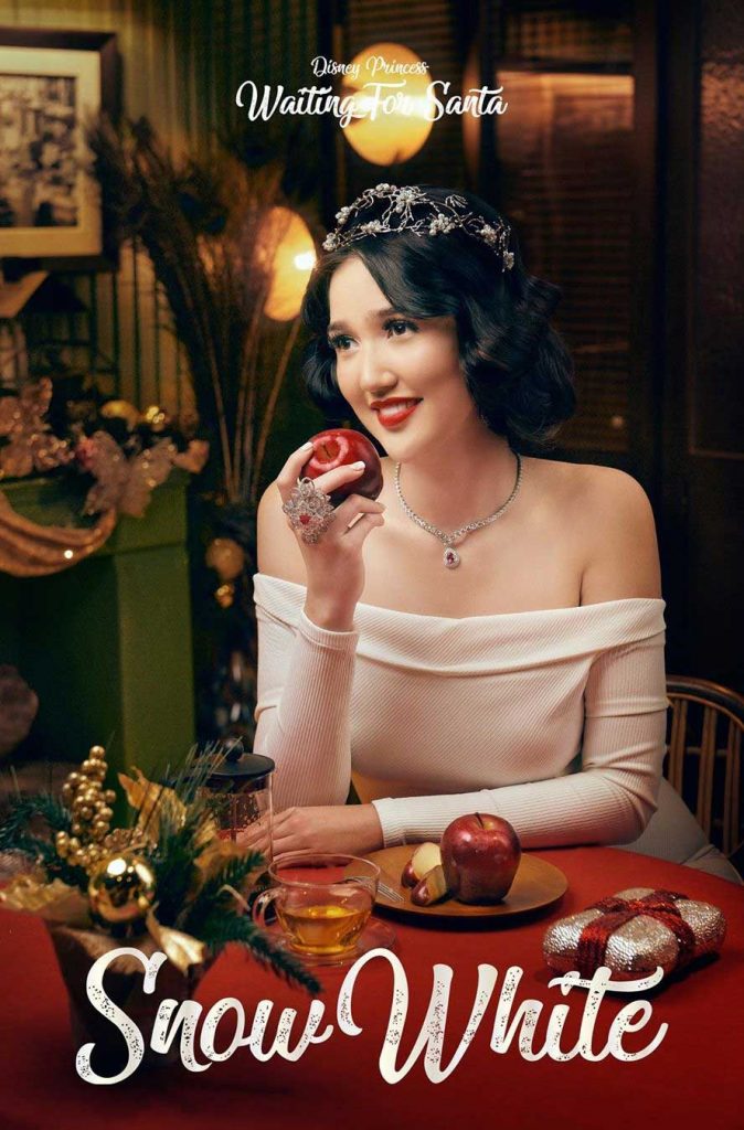 sonia-fergina-sebagai-snow-white