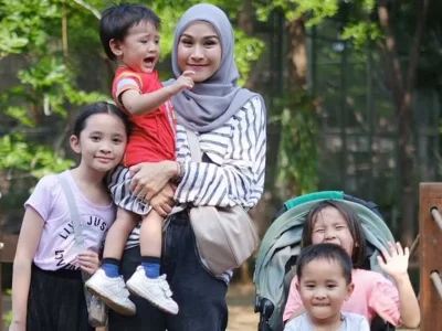 Zaskia Adya Mecca sakit