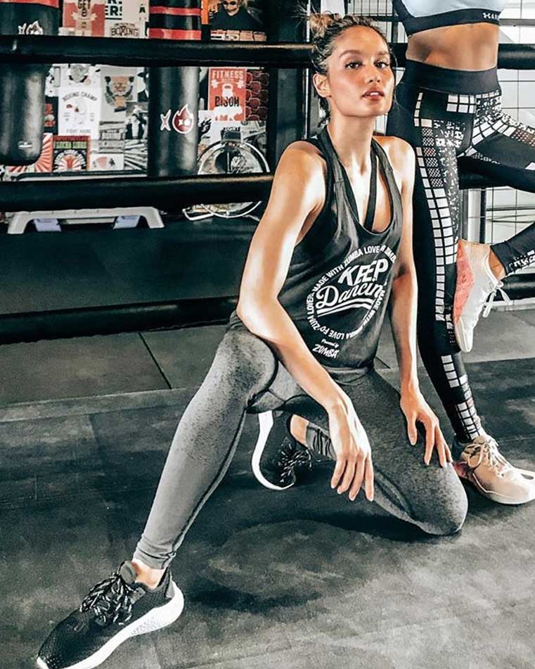 cinta-laura-baju-olahraga-2