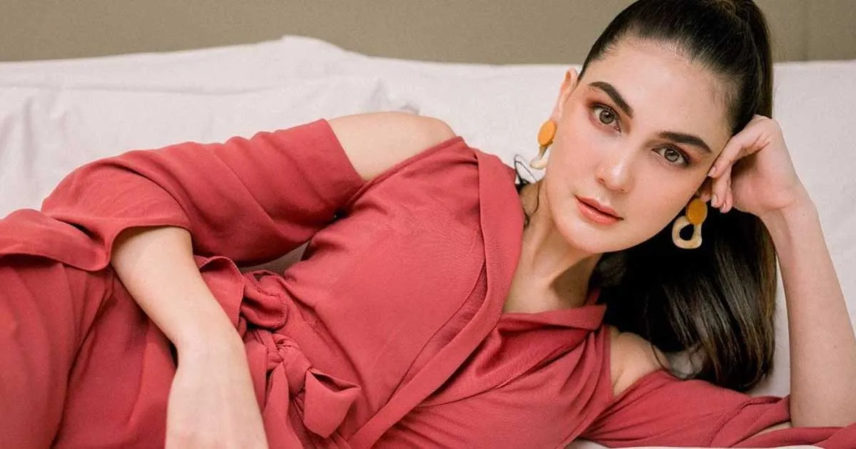 Ayu Dewi Bongkar Rahasia Kulit Cantik Luna Maya