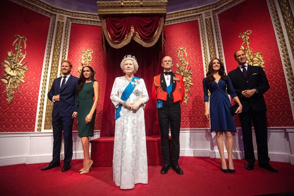 patung-lilin-meghan-markle-dan-pangeran-harry-madame-tussauds