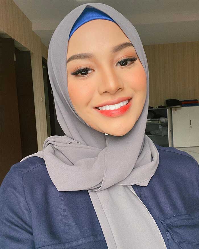 Aurel Hermansyah berhijab