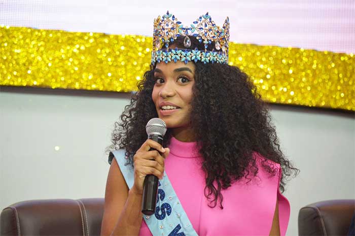 Penobatan Miss Indonesia 2020
