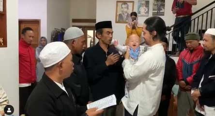 foto-anak-kimberly-ryder-dan-edward-akbar