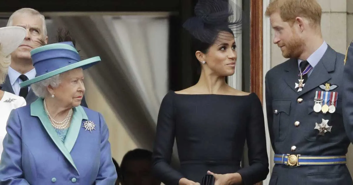 Serangan Balik Ratu Elizabeth untuk Meghan Markle
